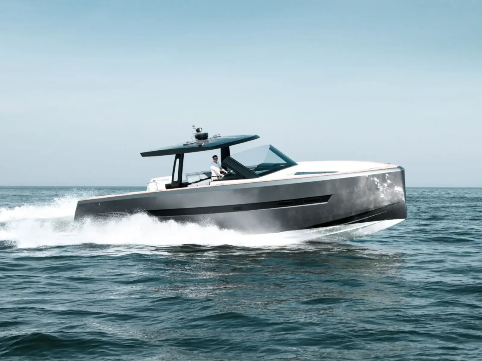 Luxury yacht BOMBON for charter in Palma